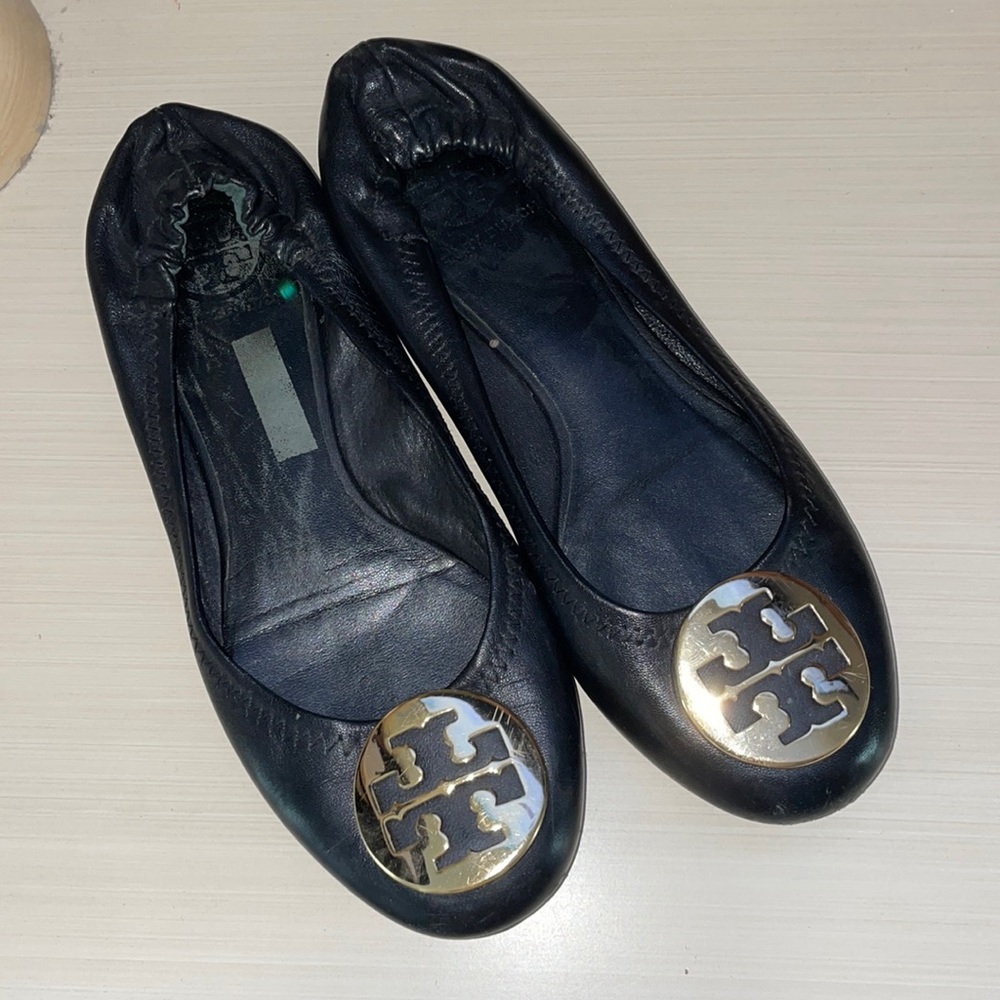 Womens Tory Burch logo ballet flats